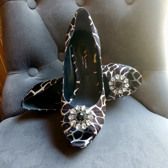 💥🔥PRICE DROP🔥💥Nina New York black and white leopard print high heels - Picture 1 of 3